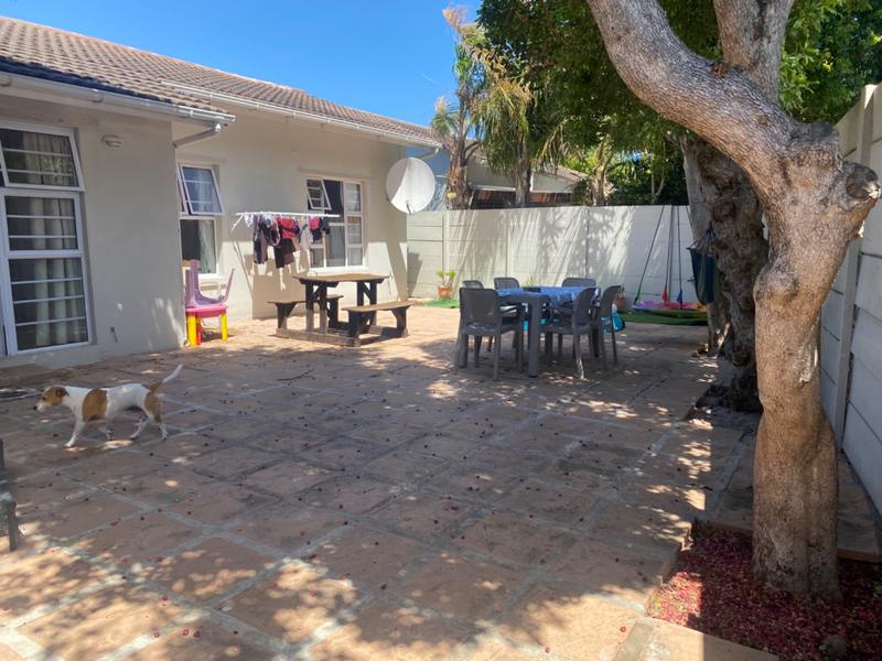To Let 3 Bedroom Property for Rent in Kirstenhof Western Cape